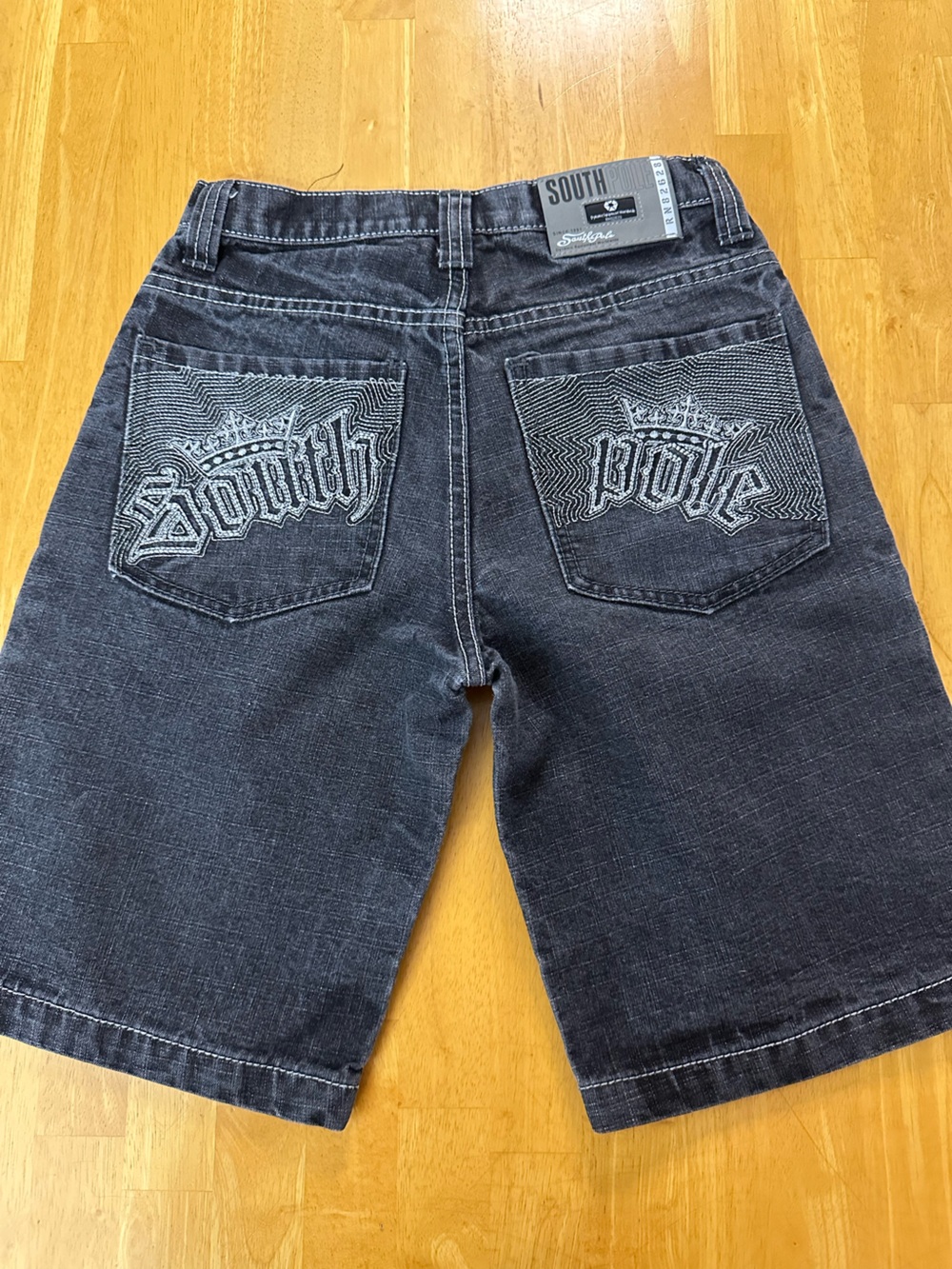 Vintage Southpole Y2K Black Denim Embroidered Jorts Baggy Skater Shorts Size 10